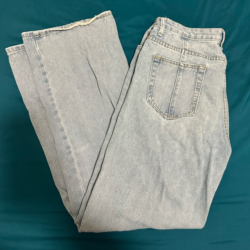 Women’s Light Blue Jeans